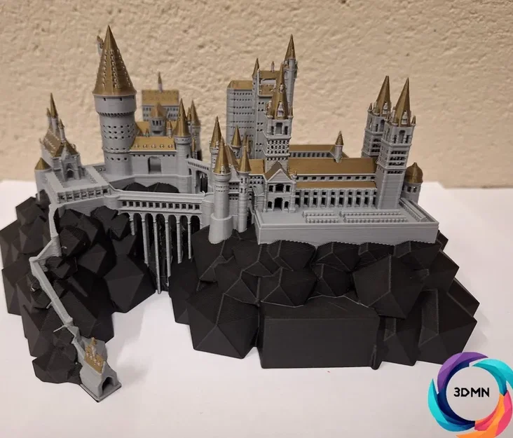 Mô hình lâu đài Hogwarts (Harry Potter) 3D tuyệt đẹp cho fan - Image 1
