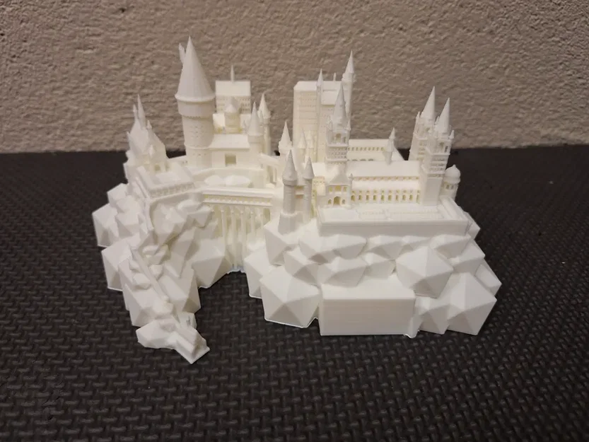Mô hình lâu đài Hogwarts (Harry Potter) 3D tuyệt đẹp cho fan - Image 2