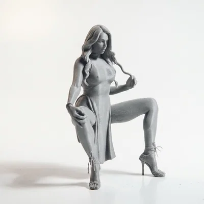 Mô hình tượng nữ thanh lịch - Tệp in 3D sưu tầm