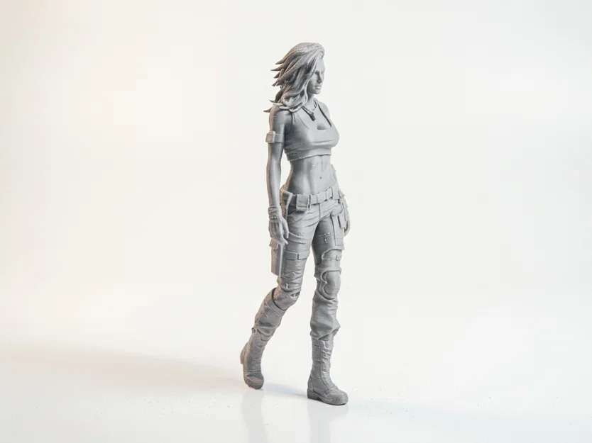 Mô hình 3D Tượng cô gái đang đi bộ (Female Figure Walking Statue) - Image 2