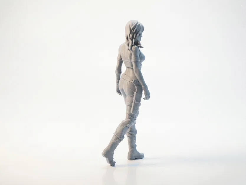 Mô hình 3D Tượng cô gái đang đi bộ (Female Figure Walking Statue) - Image 3