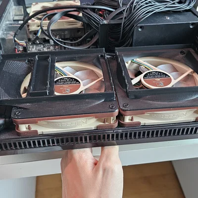Ống dẫn gió quạt 120mm cho MSI Ventus 3X trên Fractal Design Node 202