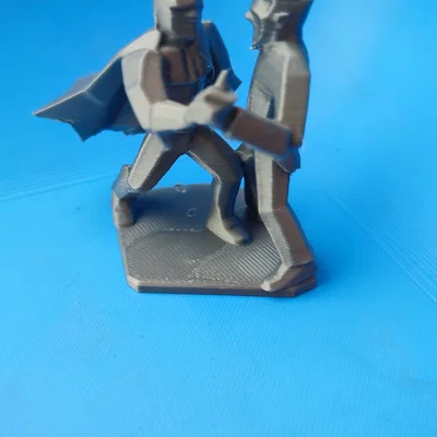 Mô hình Batman và Joker nhảy múa
