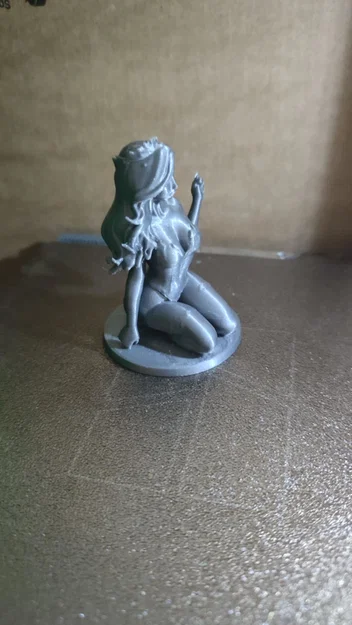 Mô hình 3D nhân vật Poison Ivy xinh đẹp cho bộ sưu tập của bạn - Image 2