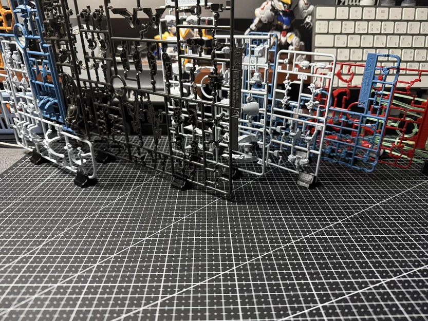 Đế giữ khung nhựa (sprue) mini - Phụ kiện cần thiết cho Gunpla - Image 3