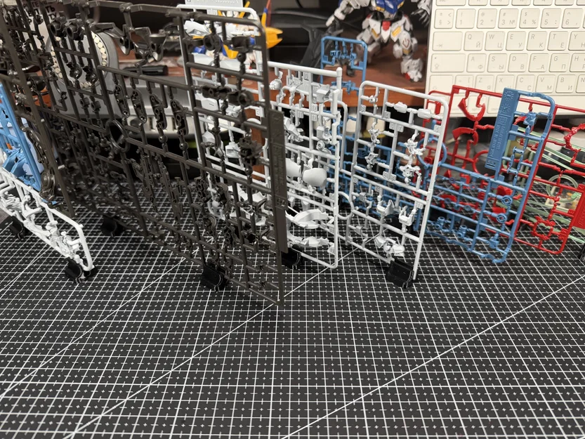 Đế giữ khung nhựa (sprue) mini - Phụ kiện cần thiết cho Gunpla - Image 4