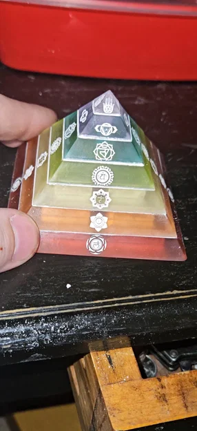 Mô hình tháp Chakra 3D - Vật phẩm trang trí bàn làm việc nghệ thuật - Image 1