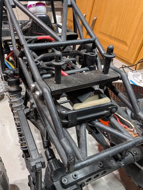 Giá Đỡ Thân Xe Phía Sau Cho Axial SMT10 (Rear Body Mount) - Image 1