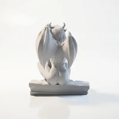 Mô hình tượng Lady Gargoyle - Hình tượng nữ giới in 3D