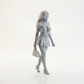 Mô hình 3D tượng nữ giới cầm túi xách thanh lịch - Thumbnail 2