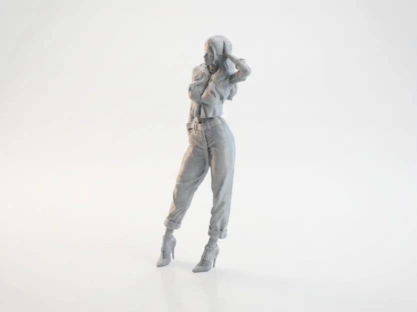 Mô hình tượng nữ mặc quần Jeans phong cách hiện đại (STL) - Image 1