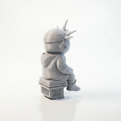 Mô hình Phi hành gia Nữ thần Tự do in 3D đầy sáng tạo