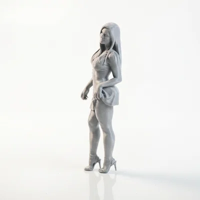 Mô hình tượng thiếu nữ vén váy tinh tế - File in 3D nghệ thuật