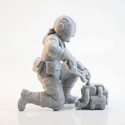 Mô hình 3D nữ thợ máy chuyên nghiệp in được