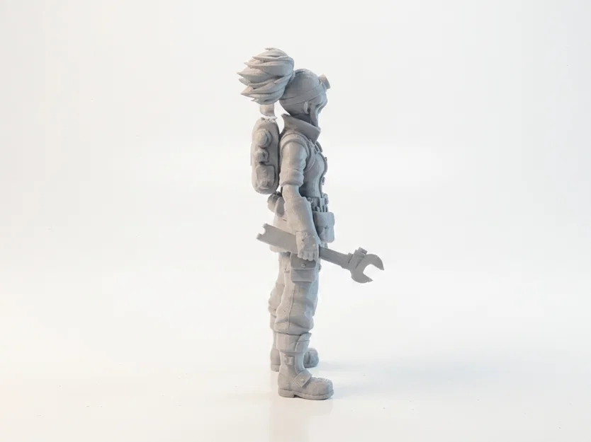 Mô hình nữ thợ máy 3D (Lady Mechanic Figurine) - File STL in 3D - Image 3