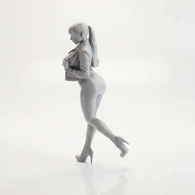 Mô hình tượng nữ 3D Lady Opening Jacket in 3D