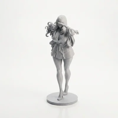 Mô hình tượng quý cô chào kiểu (Lady Salute) in 3D