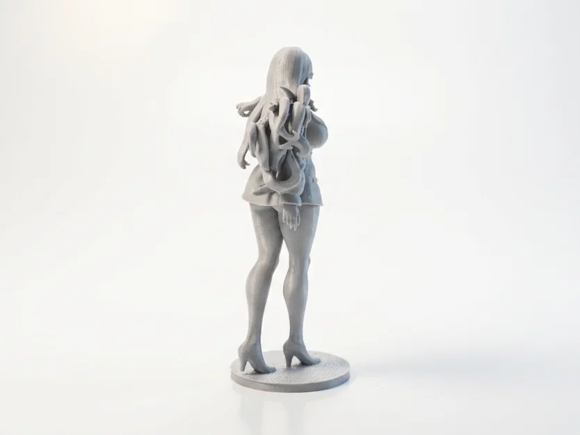 Mô hình tượng quý cô chào kiểu (Lady Salute) in 3D - Image 3