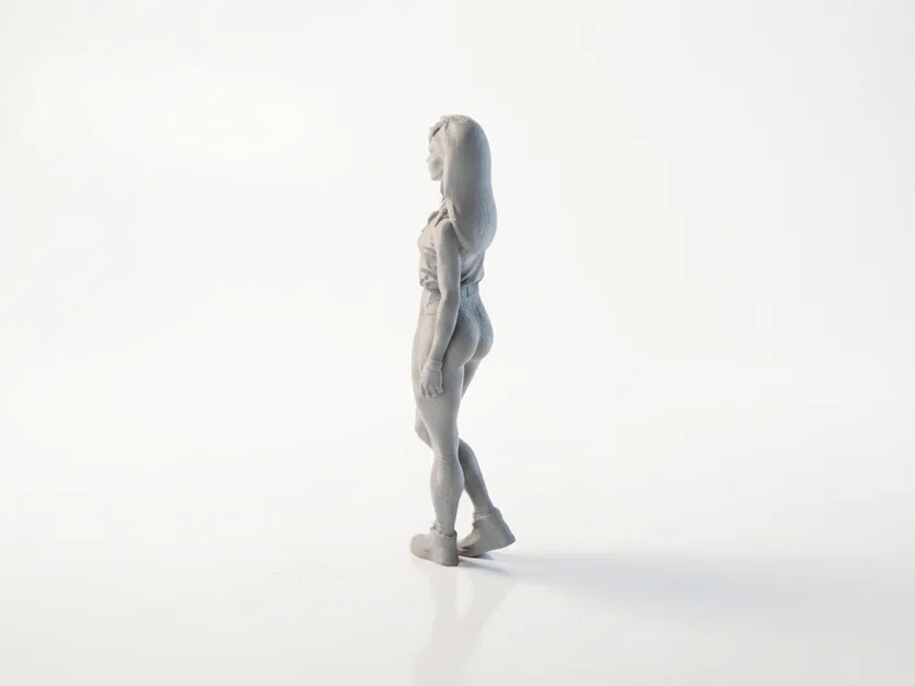 Mô hình 3D tượng nữ nhân vật chào kiểu Lady Salute - Image 4