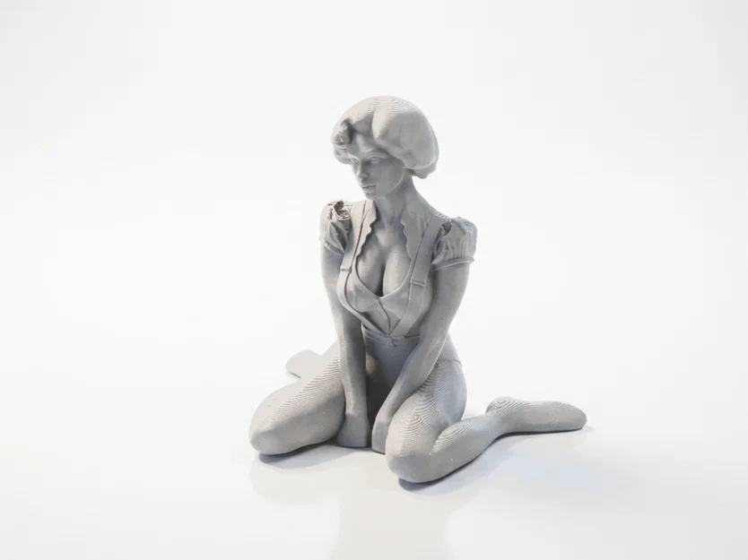 Mô hình 3D tượng nữ nhân ngồi trên sàn - Lady Sat On Floor - Image 1