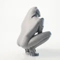 Mô hình 3D tượng nữ ngồi xổm đầy nghệ thuật - Thumbnail 3