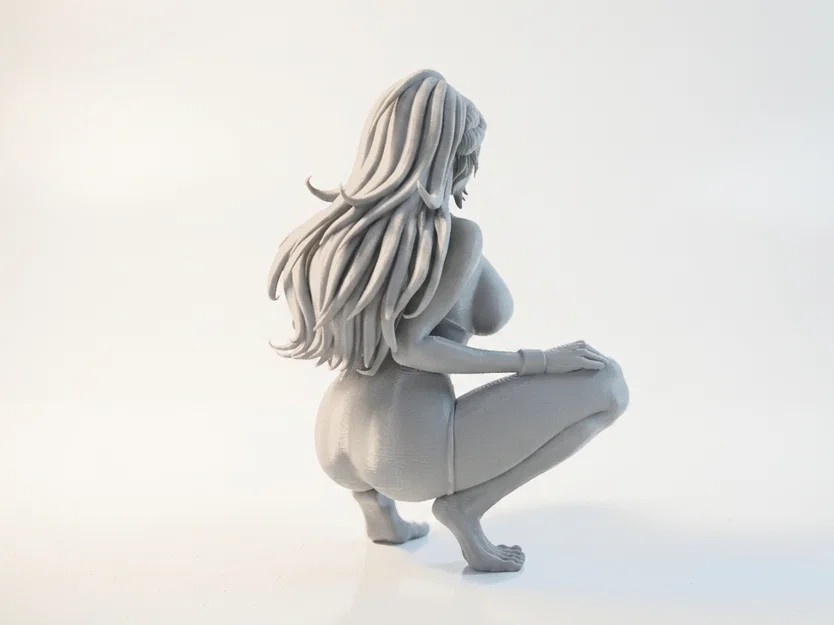 Mô hình tượng nữ ngồi xổm 3D Printable (Lady Squatting) - Image 3