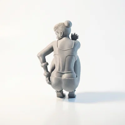 Mô hình tượng nữ ngồi xổm - File 3D in ấn