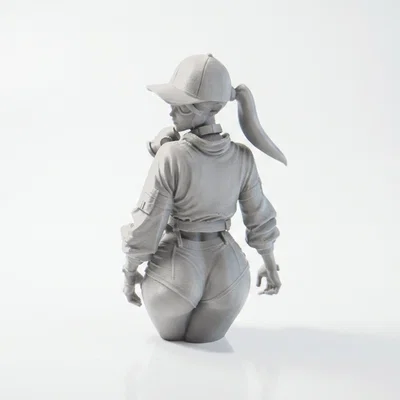 Mô hình tượng nữ đội mũ thời trang (Lady With Cap) - File in 3D