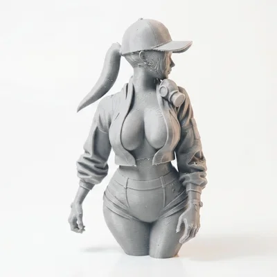 Mô hình tượng nữ đội mũ thời trang (Lady With Cap) - File in 3D