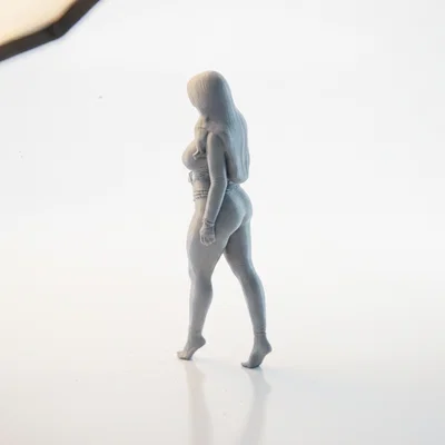 Mô hình 3D Tượng Nữ Hiện Đại - Modern Woman Figurine