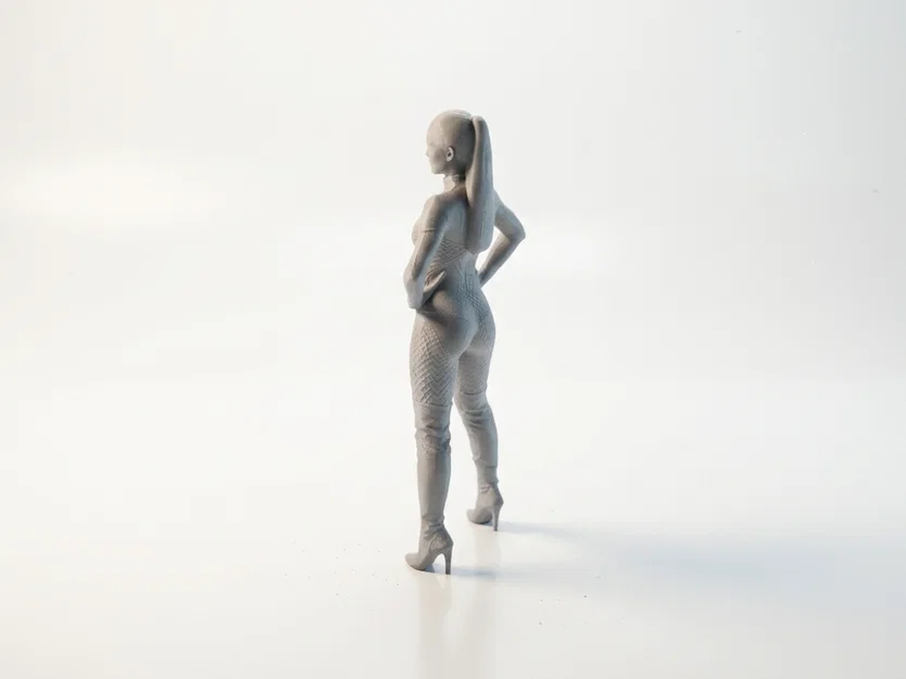 Mô hình tượng nữ diện nội y 3D Printable (STL File) - Image 4