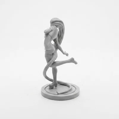 Mô hình tượng cô gái tóc dài - File in 3D nghệ thuật