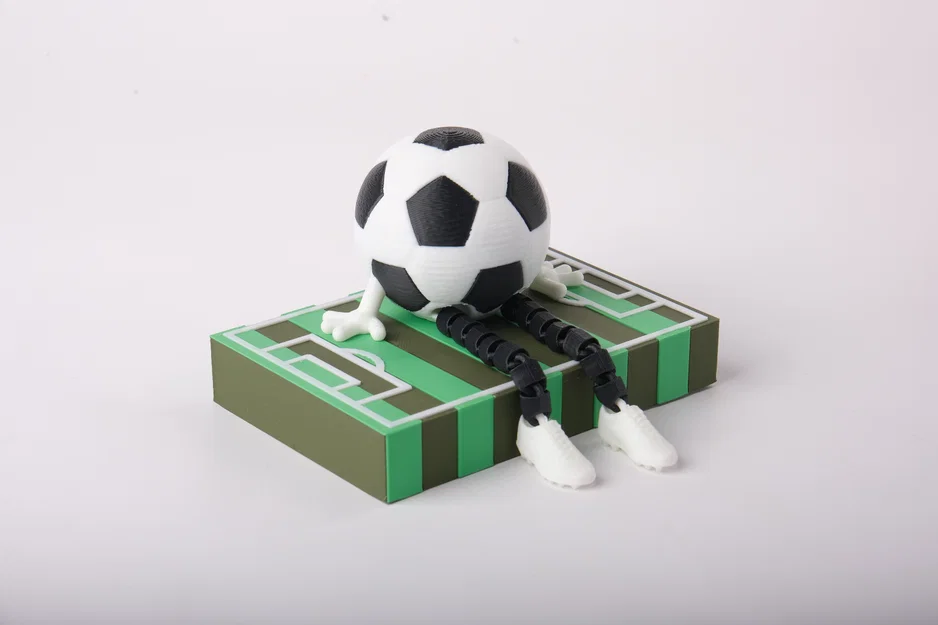 Mô Hình Trái Bóng Đá Cử Động Linh Hoạt (Soccer Ball Flexi Toy) - Image 2