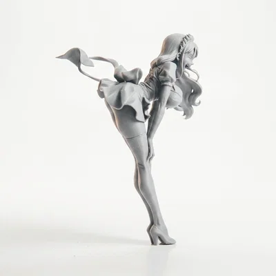 Mô hình 3D cô hầu gái cúi người (Maid Bending) có thể in 3D