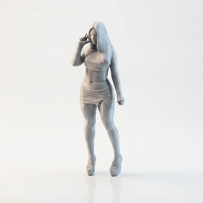Mô hình Figurine Cô Gái Váy Ngắn In 3D Độc Đáo