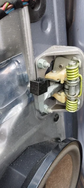 Miếng chêm chặn cửa Audi A2 - Giải pháp giúp cửa hoạt động hiệu quả - Image 2