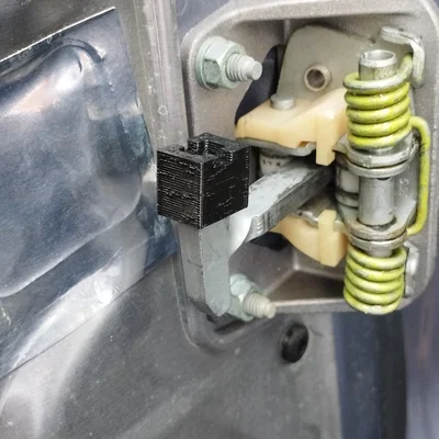 Miếng chêm chặn cửa Audi A2 - Giải pháp giúp cửa hoạt động hiệu quả