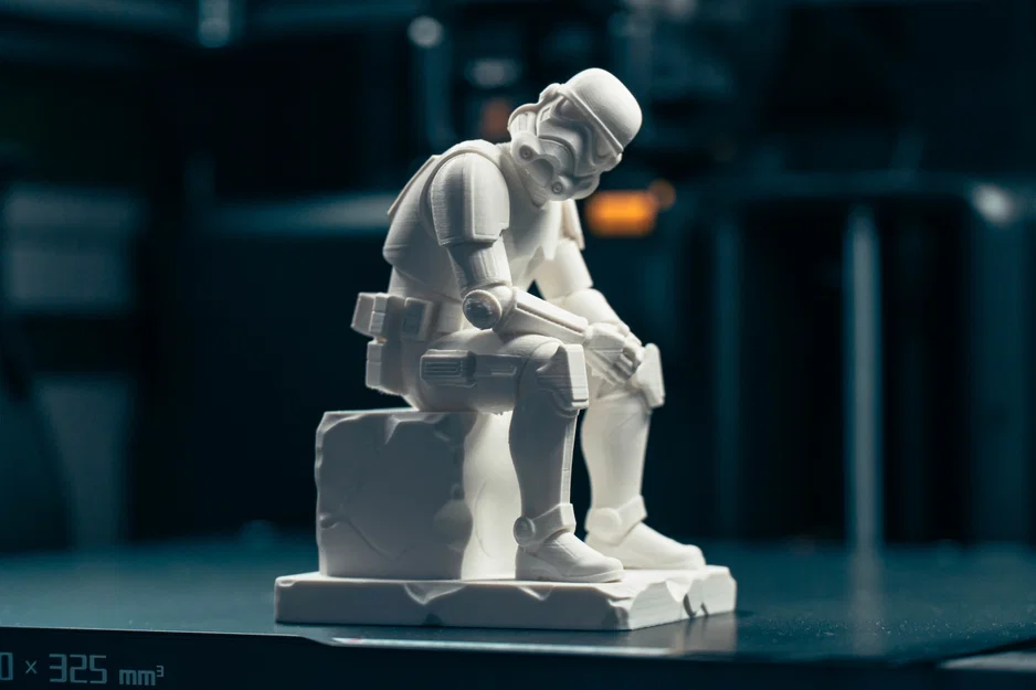 Tượng Stormtrooper Trầm Tư - Image 8