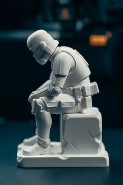 Tượng Stormtrooper Trầm Tư - Image 9