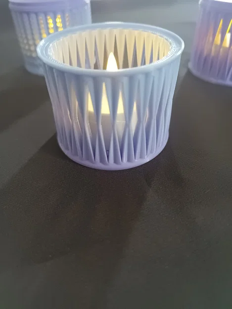Đế Đựng Nến Tea Light Họa Tiết Hình Học - Image 6