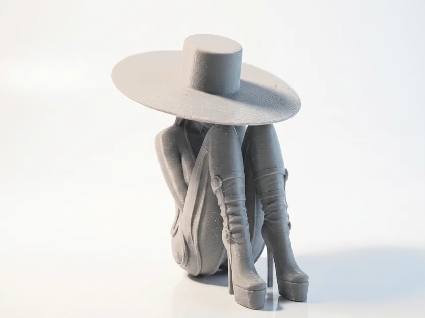 Mô hình 3D phụ nữ ngồi đội mũ thanh lịch - Image 3