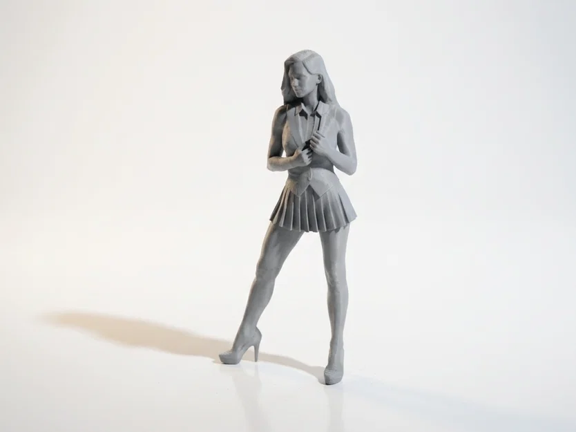 Mô hình nhân vật nữ sinh 3D Printable - Image 1