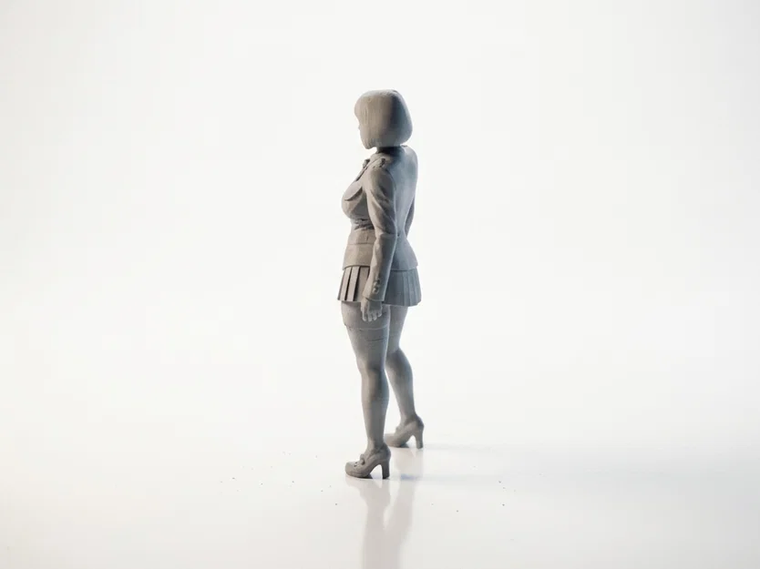 Mô hình tượng nữ sinh 3D Printable (File STL) - Image 4