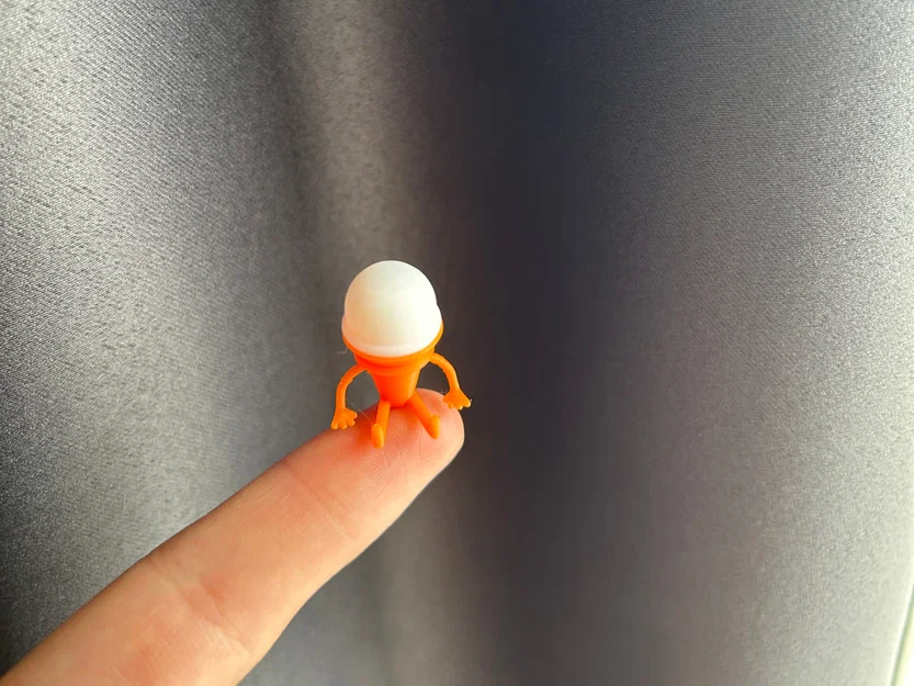 Mô hình chú kem nhỏ đáng yêu trang trí bàn làm việc 3D - Image 2