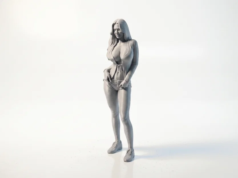 Mô hình nhân vật nữ trùm mũ (Hooded Female) - Tệp STL in 3D chất lượng cao - Image 1