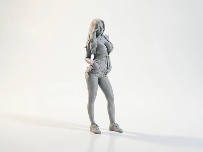 Mô hình nhân vật nữ trùm mũ (Hooded Female) - Tệp STL in 3D chất lượng cao - Image 2