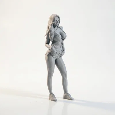 Mô hình nhân vật nữ trùm mũ (Hooded Female) - Tệp STL in 3D chất lượng cao