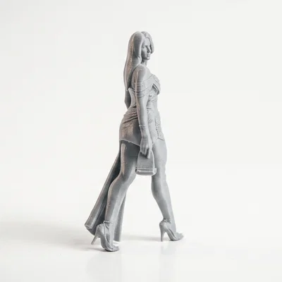 Mô hình tượng người phụ nữ thanh lịch - Tệp STL in 3D