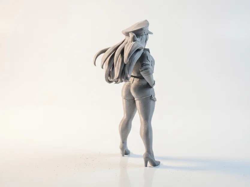 Mô hình nữ sĩ quan 3D in STL - Image 3