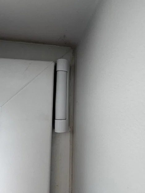 Nắp che bản lề cửa sổ 90mm - Image 1
